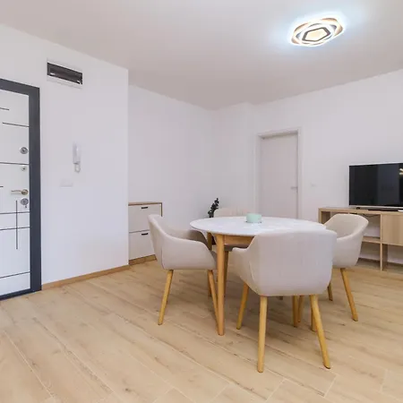 דירה Modern 1-bedroom With Free Parking *